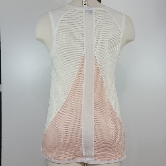 GENERATION LOVE Semi-Sheer Mesh Panel Tank size L - Picture 4 of 7